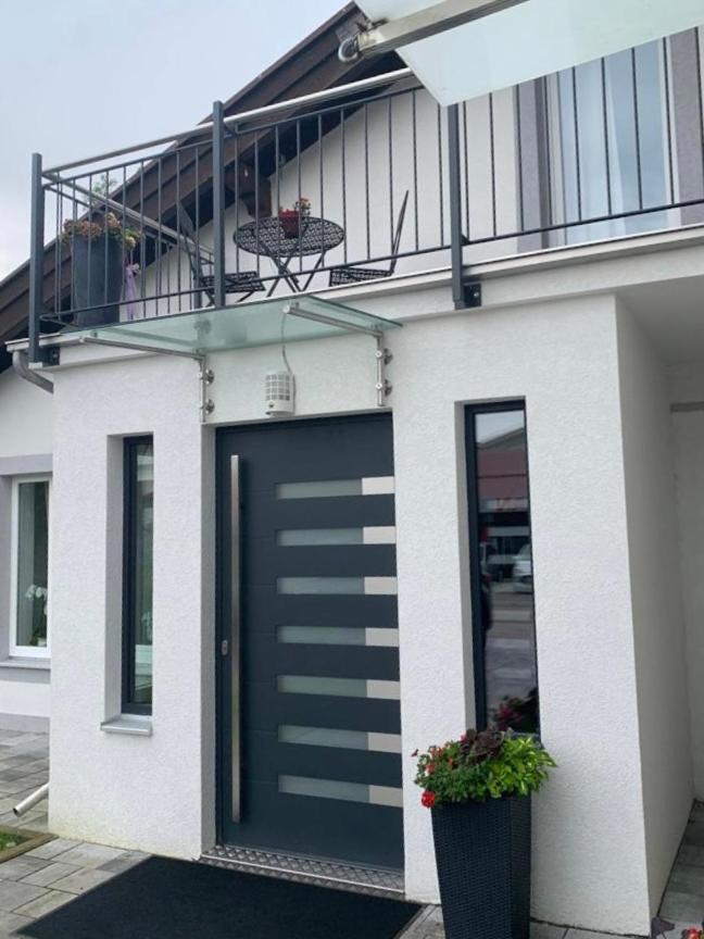 Ferienwohnung Bullaku Piding Kültér fotó